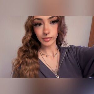 Meet your Posher, Victoria